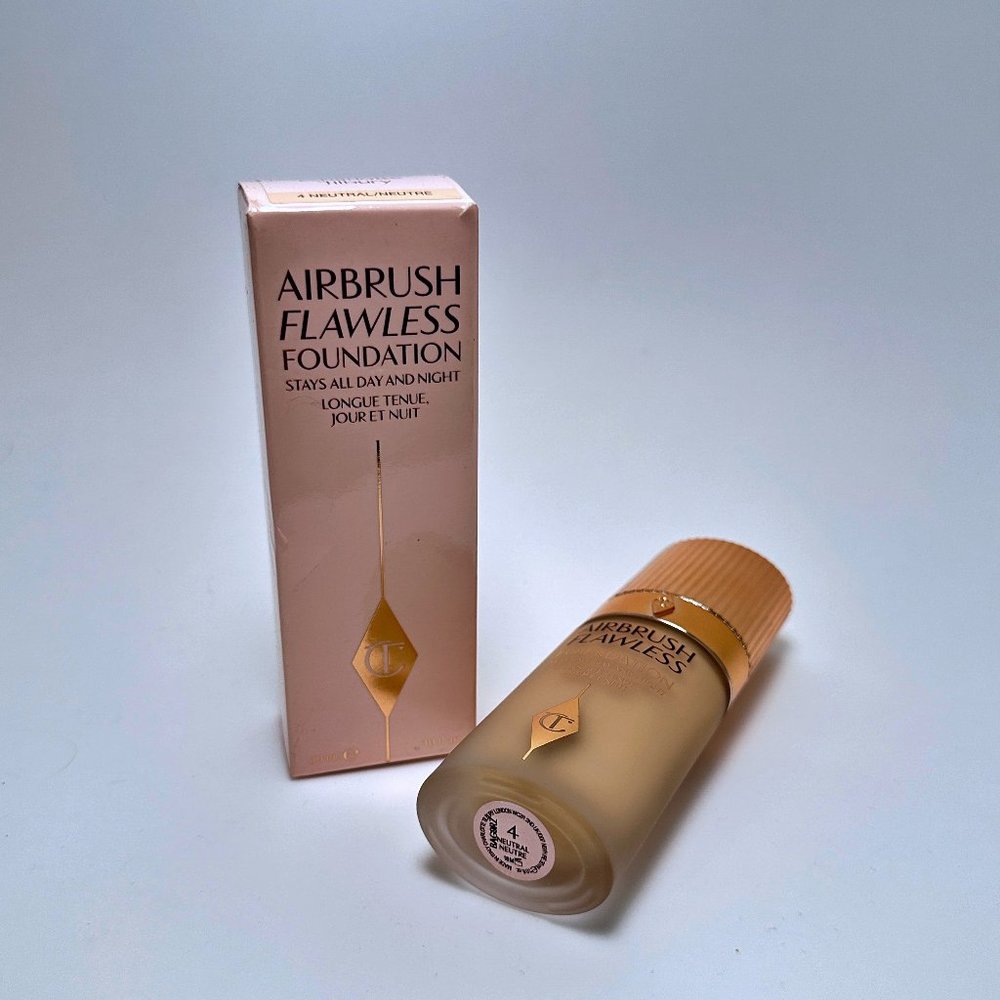 Charlotte Tilbury Airbrush Flawless Foundation - Tan